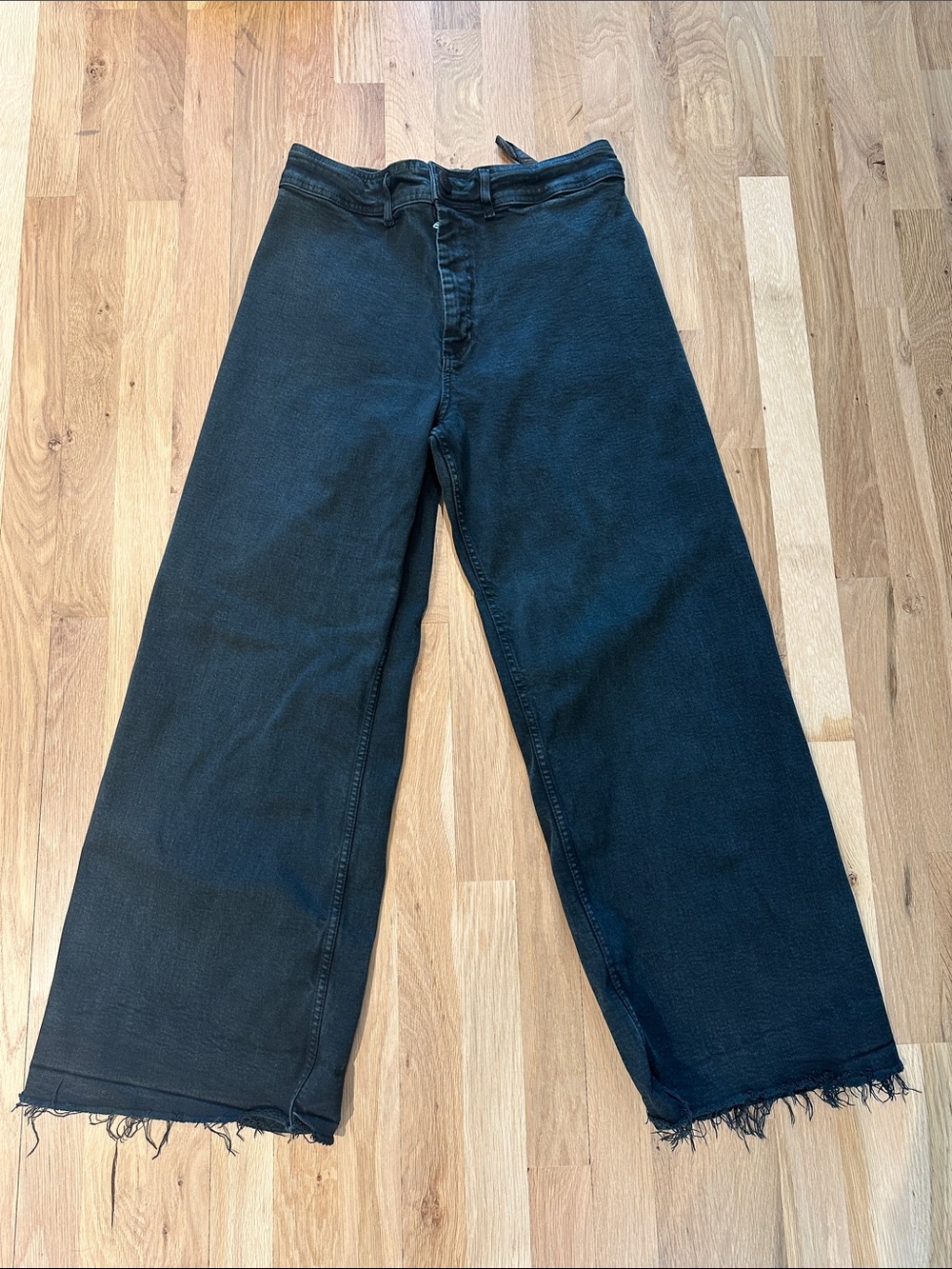Zara Black Wide-Leg Raw Hem Jeans